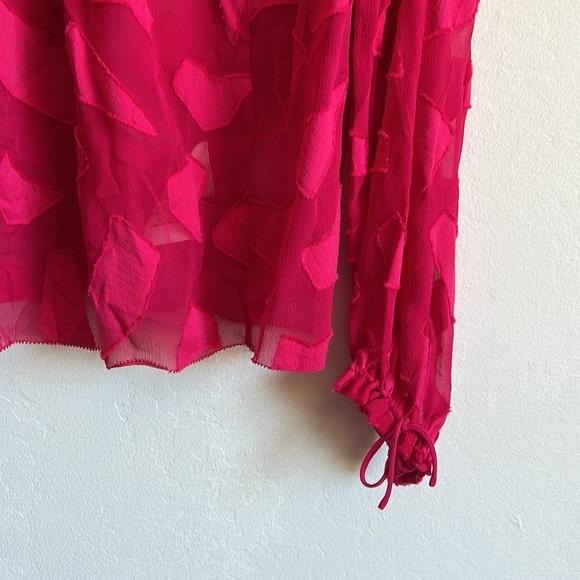 From Aritzia - Picture 3 of 5